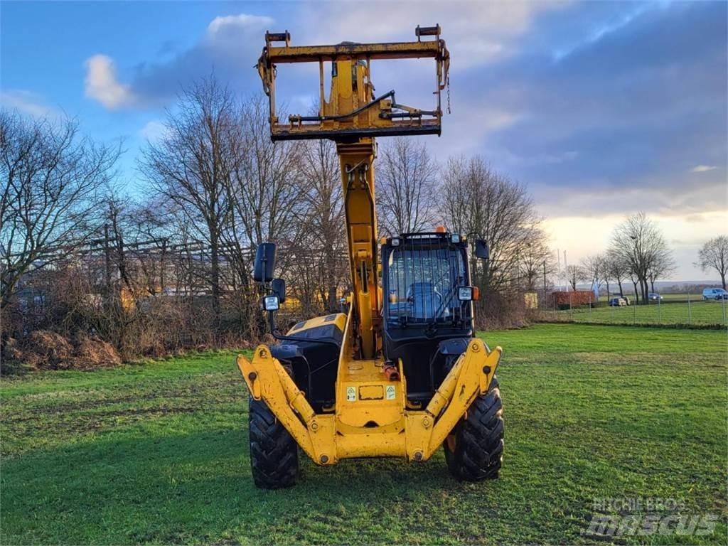JCB 533-105 Teleskopske dvižne ploščadi