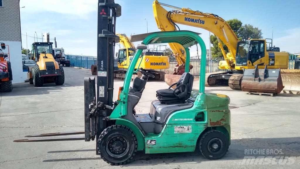 Mitsubishi FD 25 N Dizelski viličarji