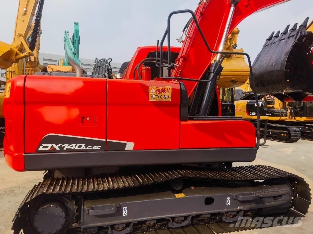 Doosan DX140LC-9C Bagri goseničarji