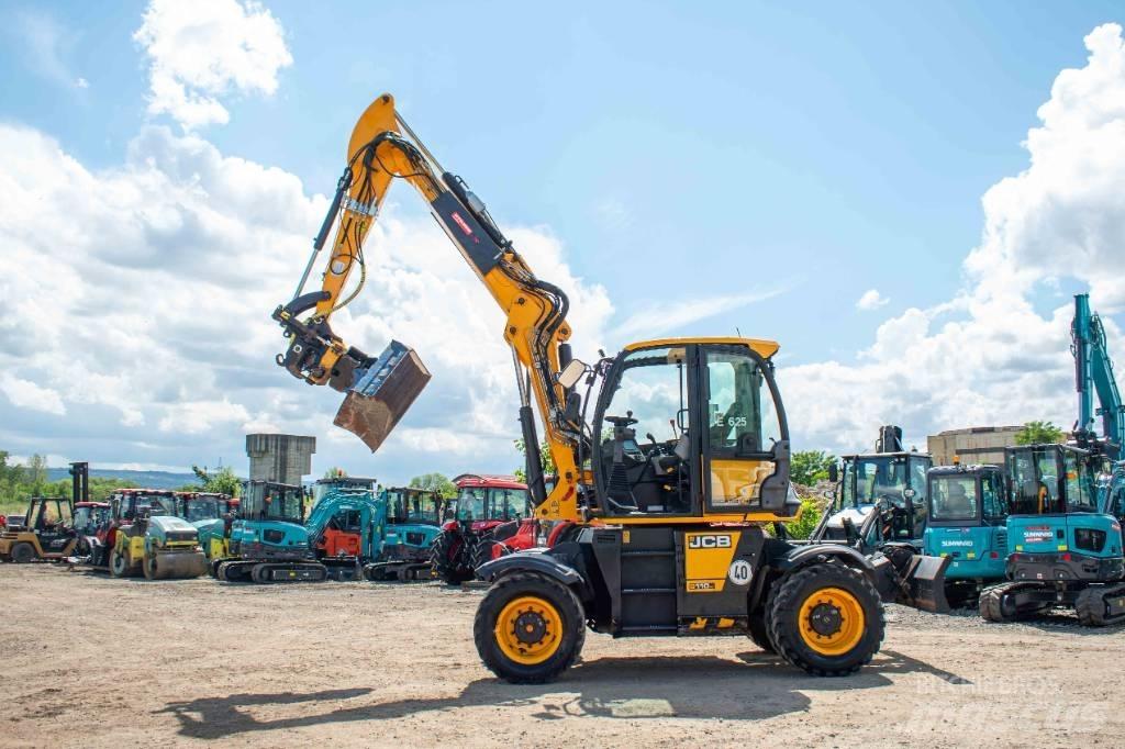 JCB Hydradig 110 W Bagri na kolesih