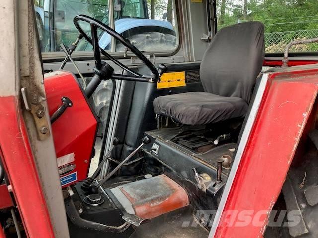 Massey Ferguson 550 Traktorji