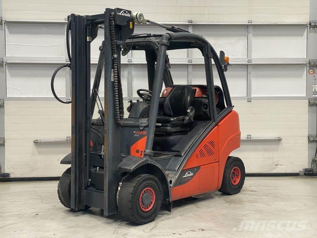 Linde H25T-02 Plinski viličarji