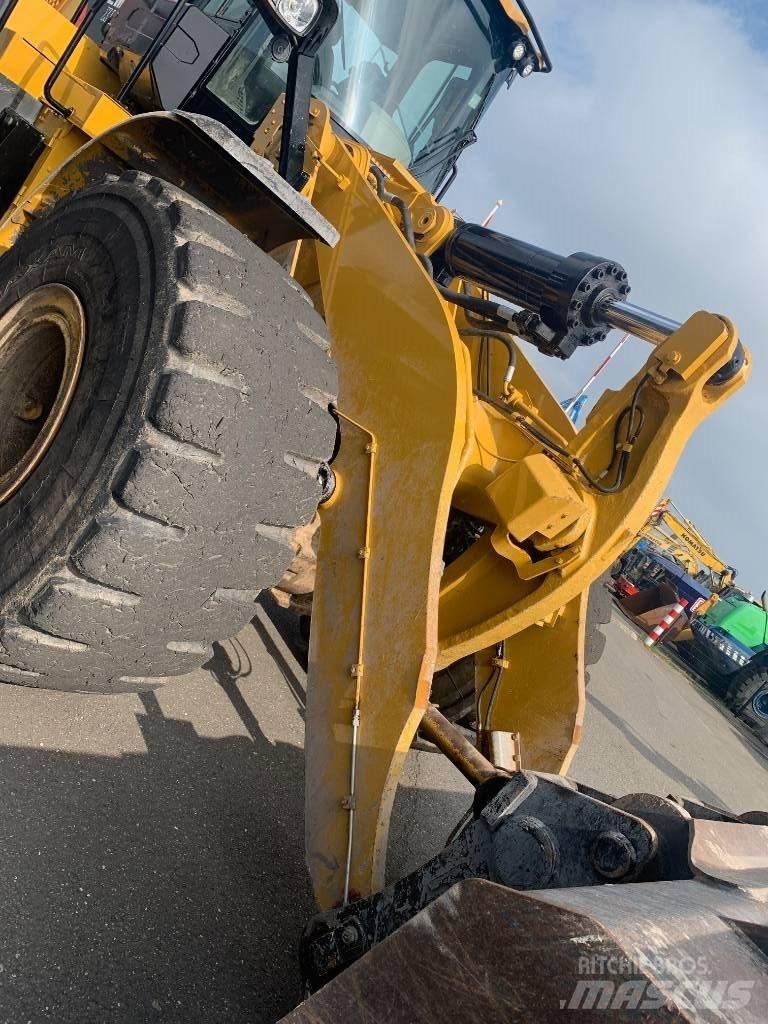 CAT 972MXE Kolesni nakladalci