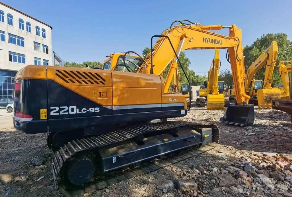 Hyundai R220LC-9S Bagri goseničarji