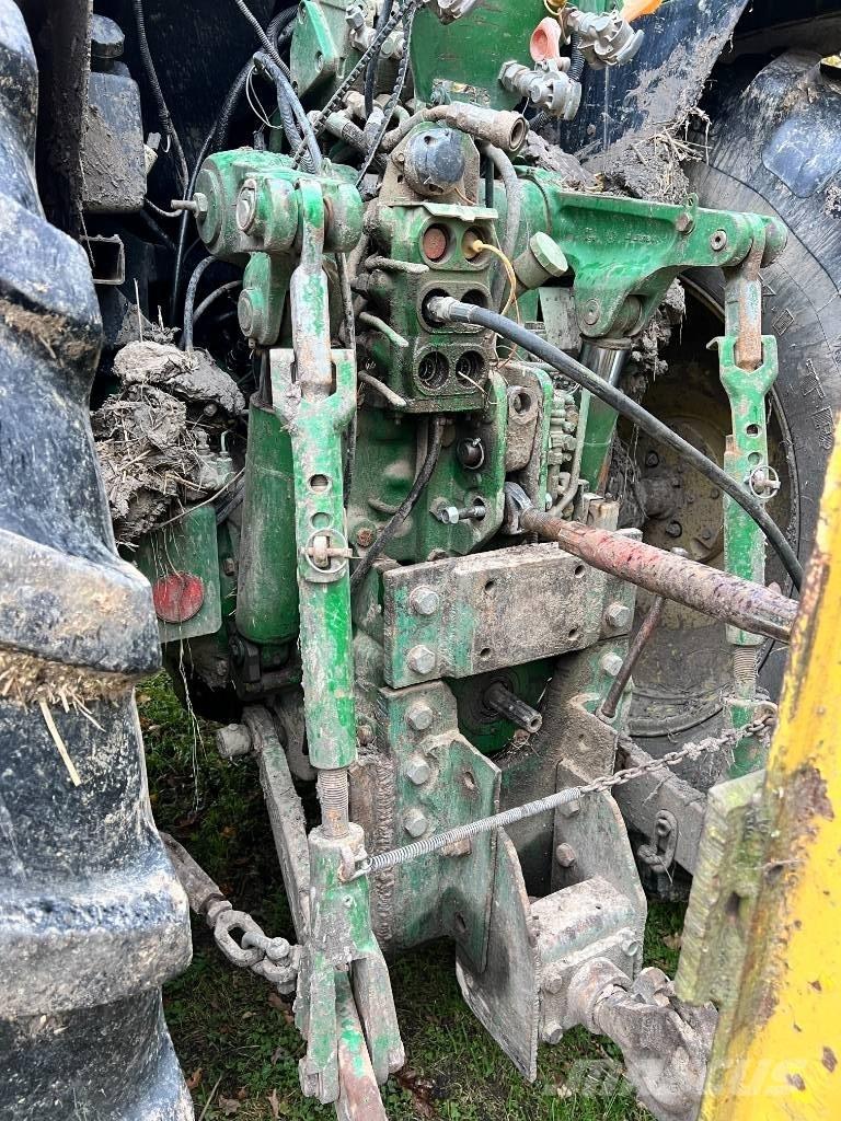 John Deere 7800 Traktorji