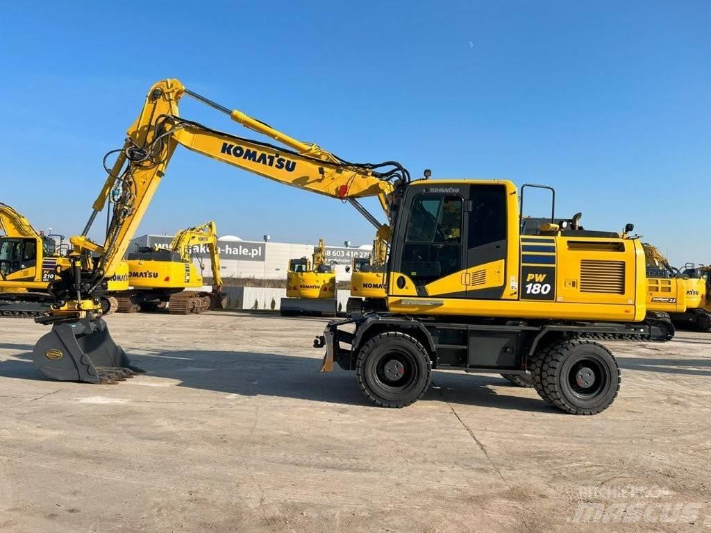 Komatsu PW 180-11 Bagri na kolesih