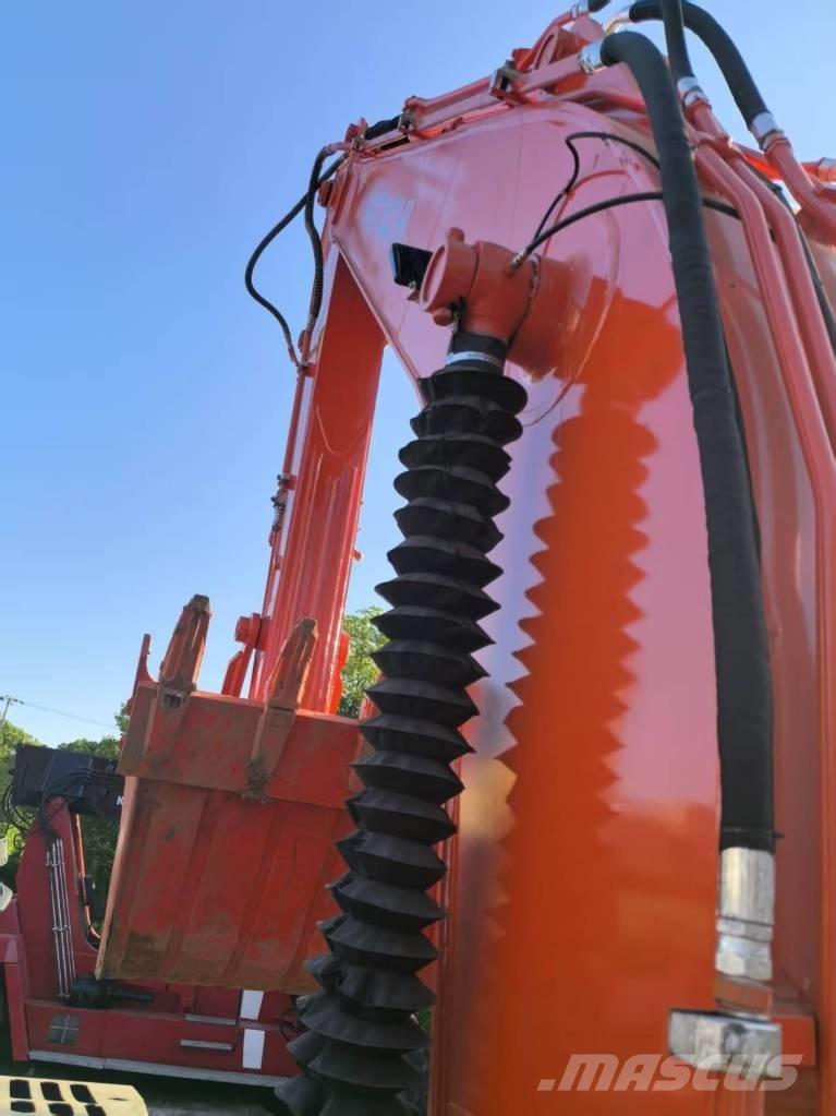 Hitachi ZX 240 HG Bagri goseničarji
