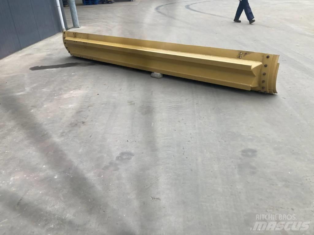 CAT 140M3 Moldboard Deske / noži