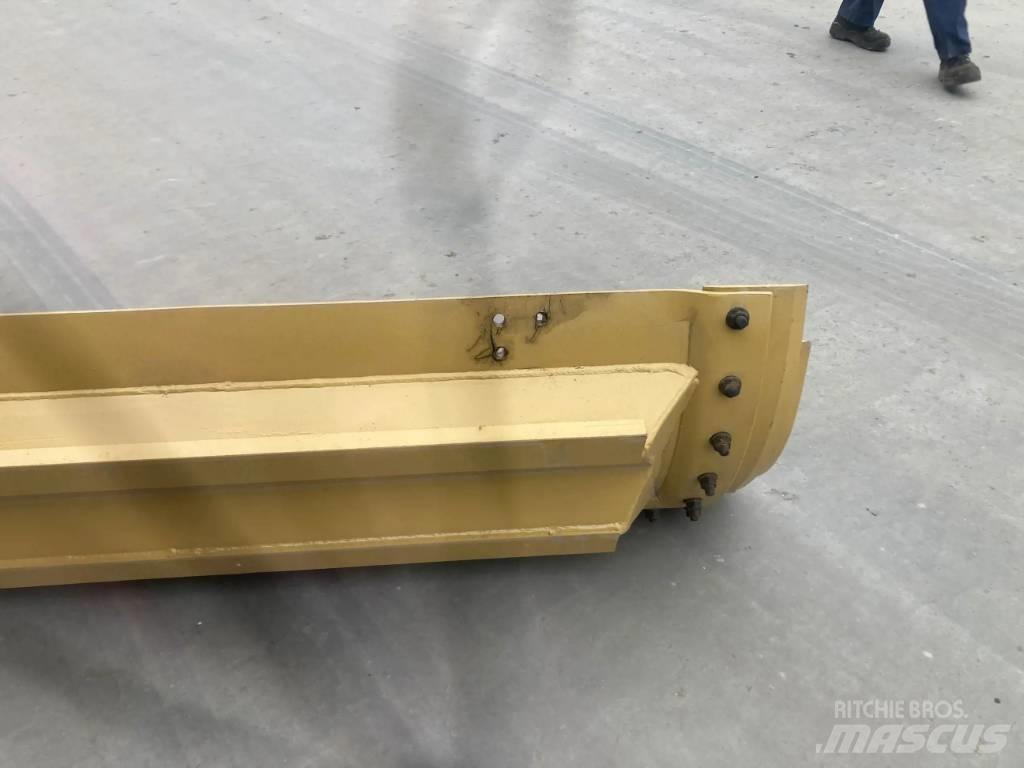 CAT 140M3 Moldboard Deske / noži