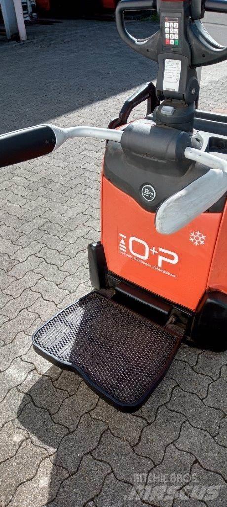 Toyota SPE140L Ročni električni viličar