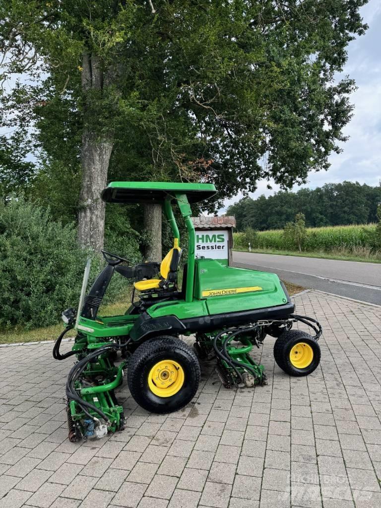 John Deere 8700 A Kosilnice za zunanji prostor