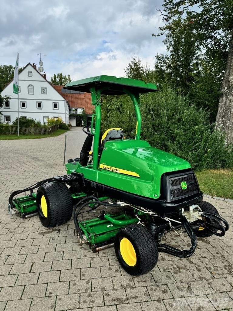John Deere 8700 A Kosilnice za zunanji prostor
