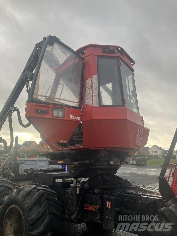 Komatsu 931 Harvesterji