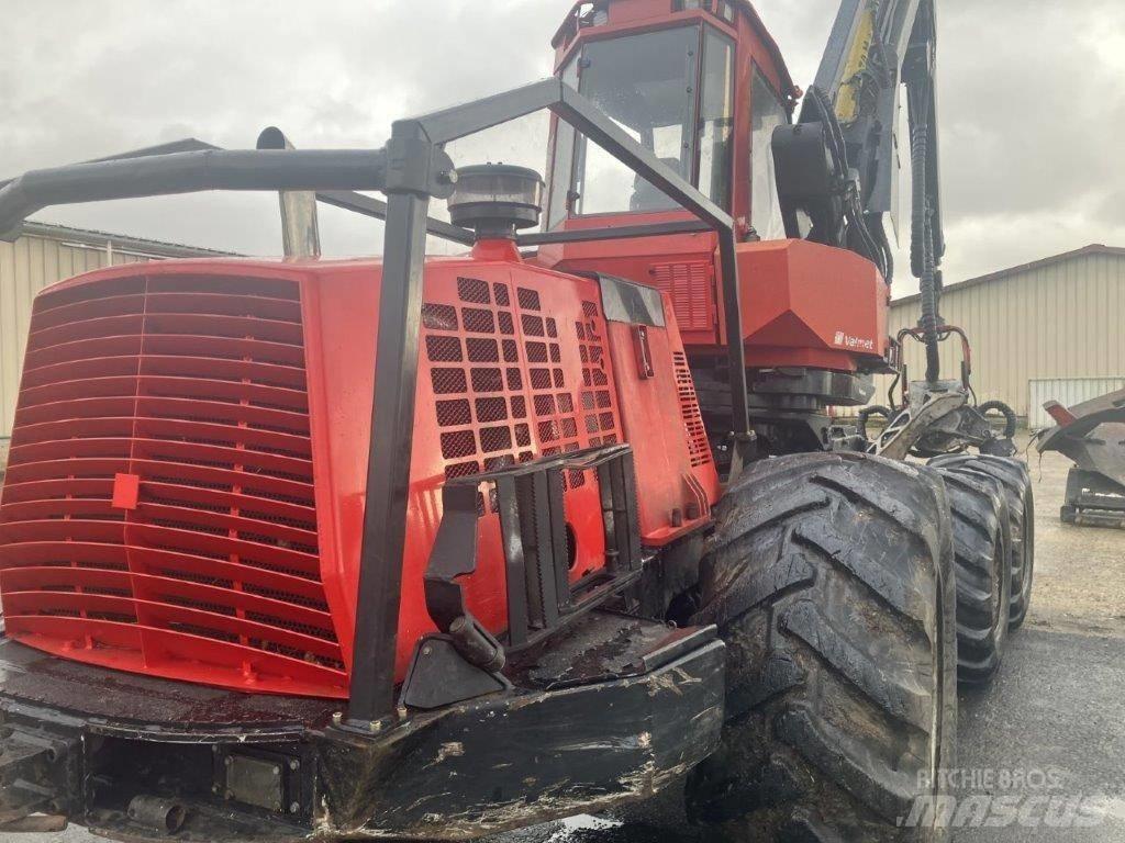 Komatsu 931 Harvesterji