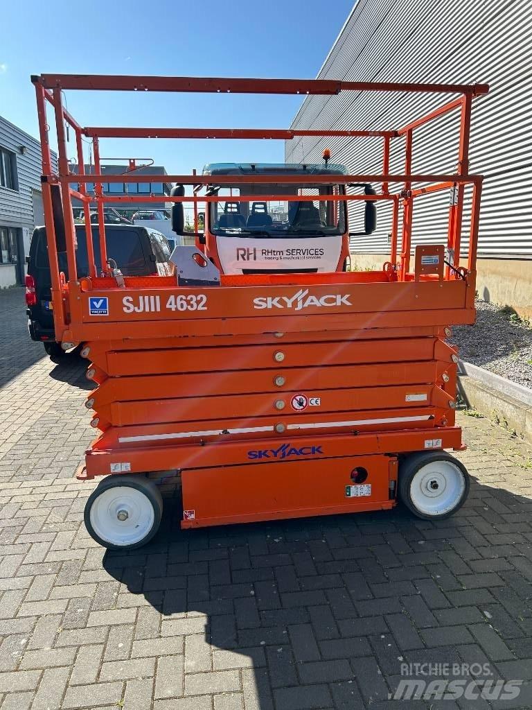 SkyJack SJ III 4632 Škarjaste dvižne ploščadi