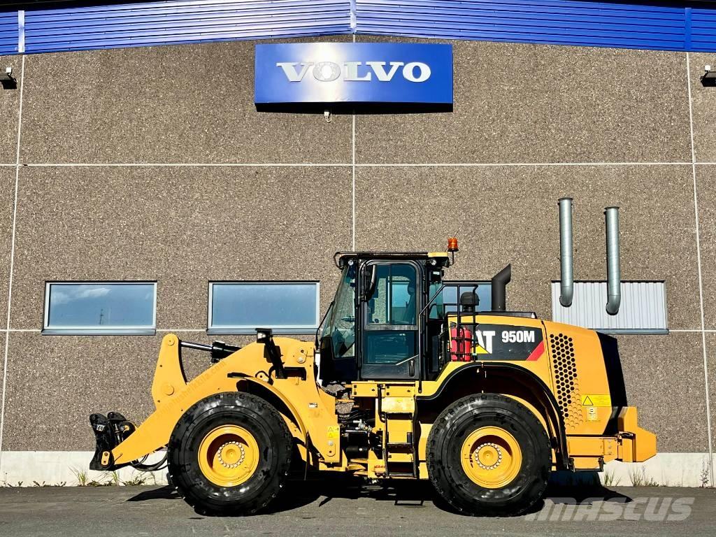 CAT 950 M Kolesni nakladalci