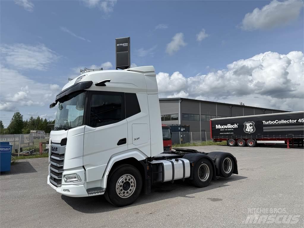 DAF XF 530 FTS 6X2 Vlačilci