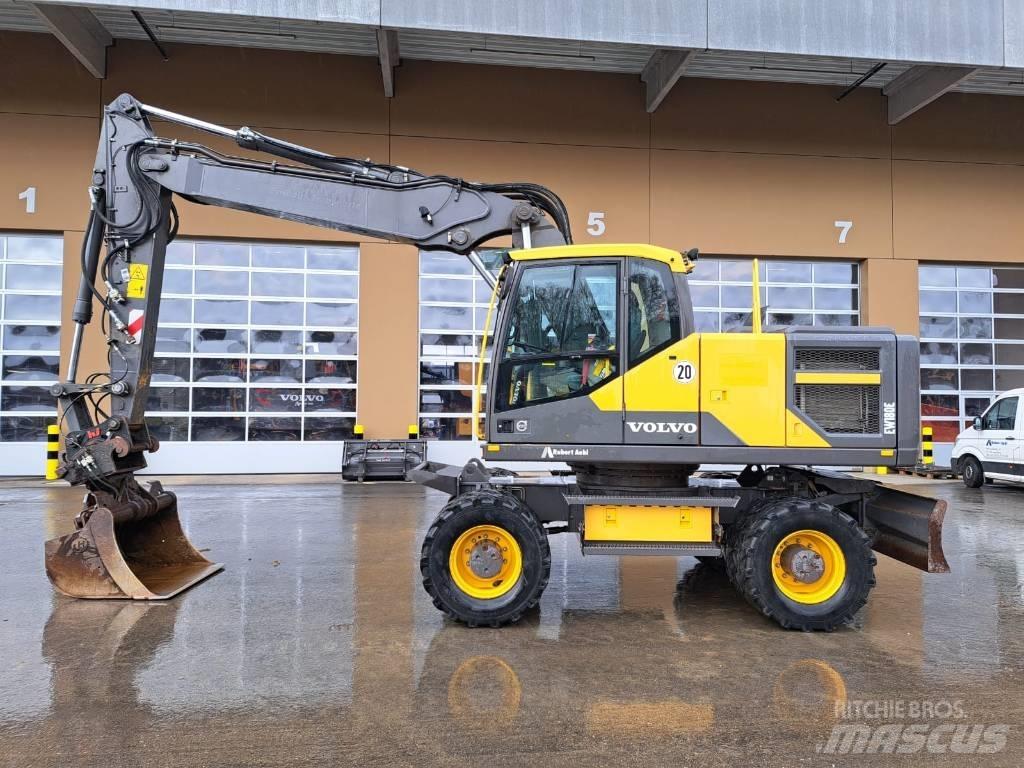 Volvo EW180E Bagri na kolesih