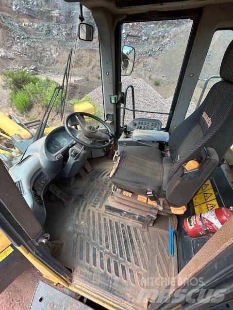 Komatsu WA 500-6 Kolesni nakladalci