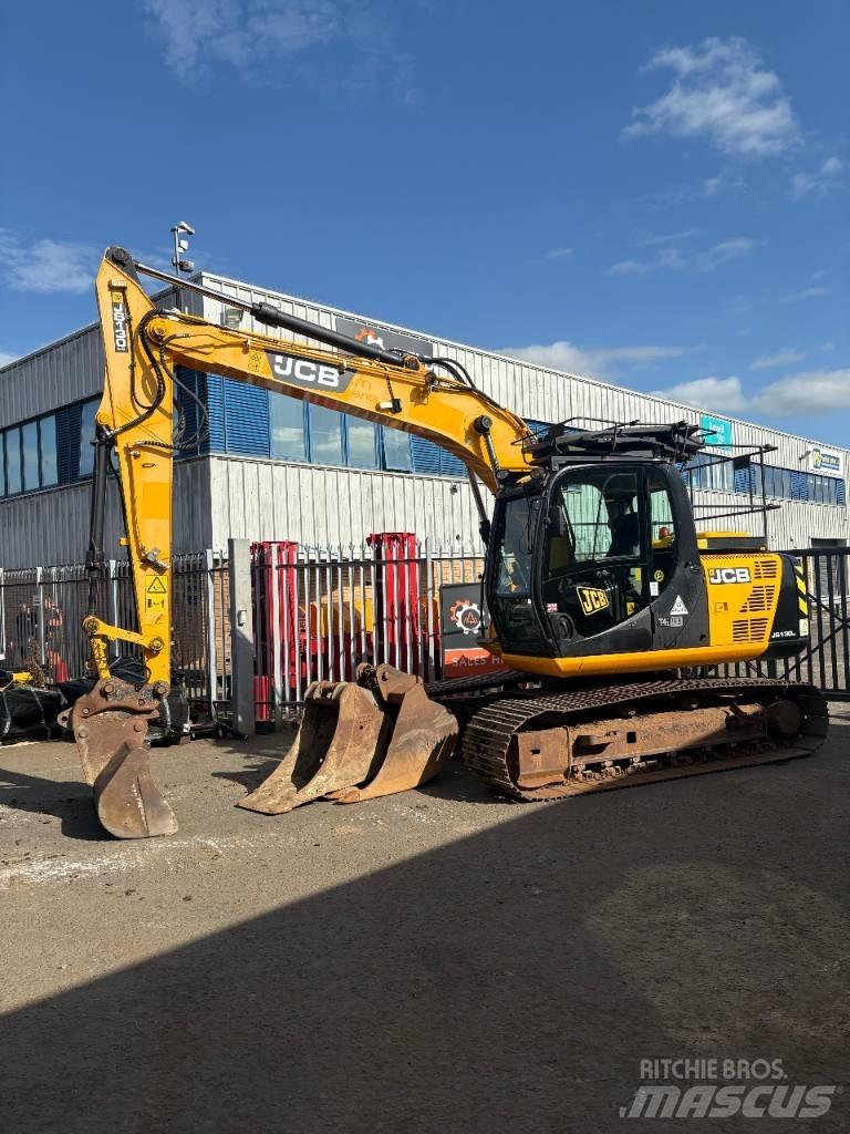 JCB JS 130 LC Bagri goseničarji