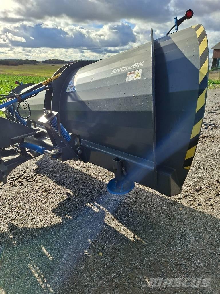 Snowek Alueaura Snežne deske in plugi