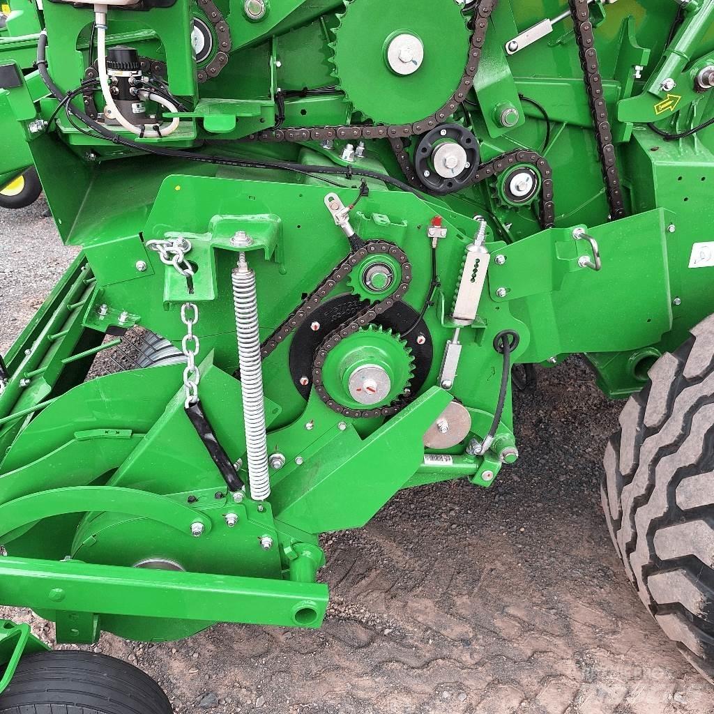 John Deere V461M Balirke (okrogle bale)