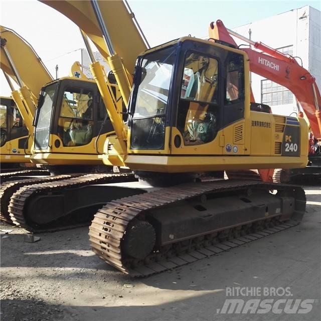 Komatsu PC 240 Bagri goseničarji
