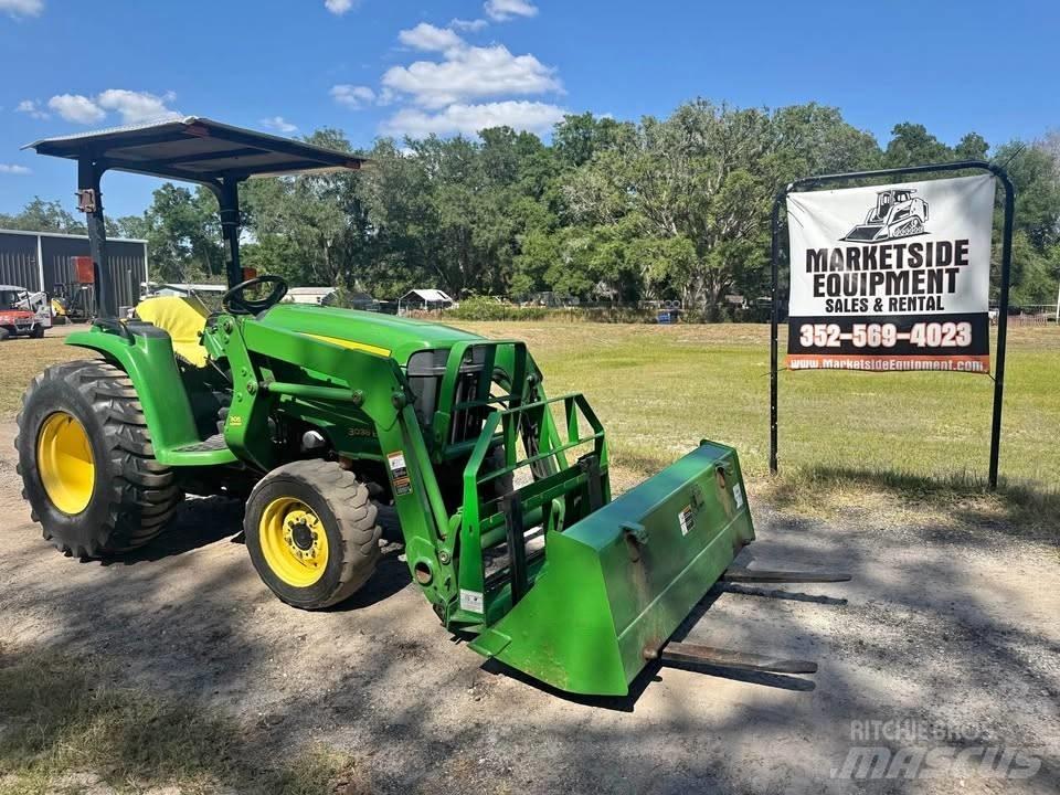 John Deere 3038 E Traktorji