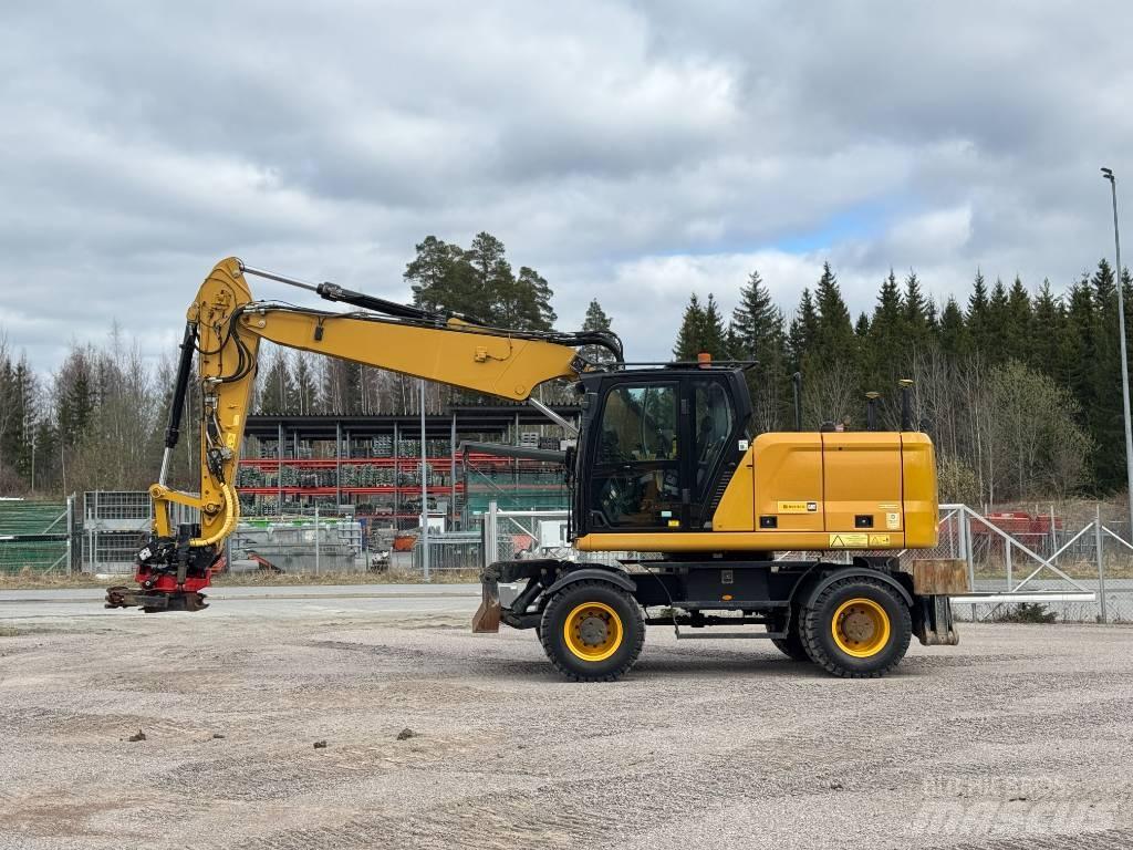 CAT M 318 Bagri na kolesih