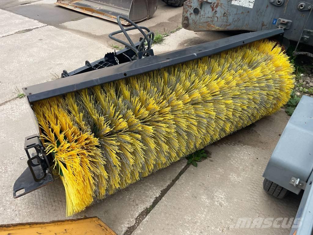 CAT BA118C Metle