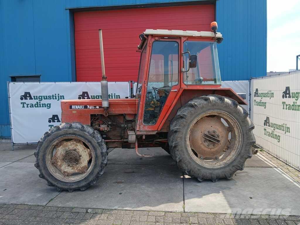 Renault 781-4 Traktorji