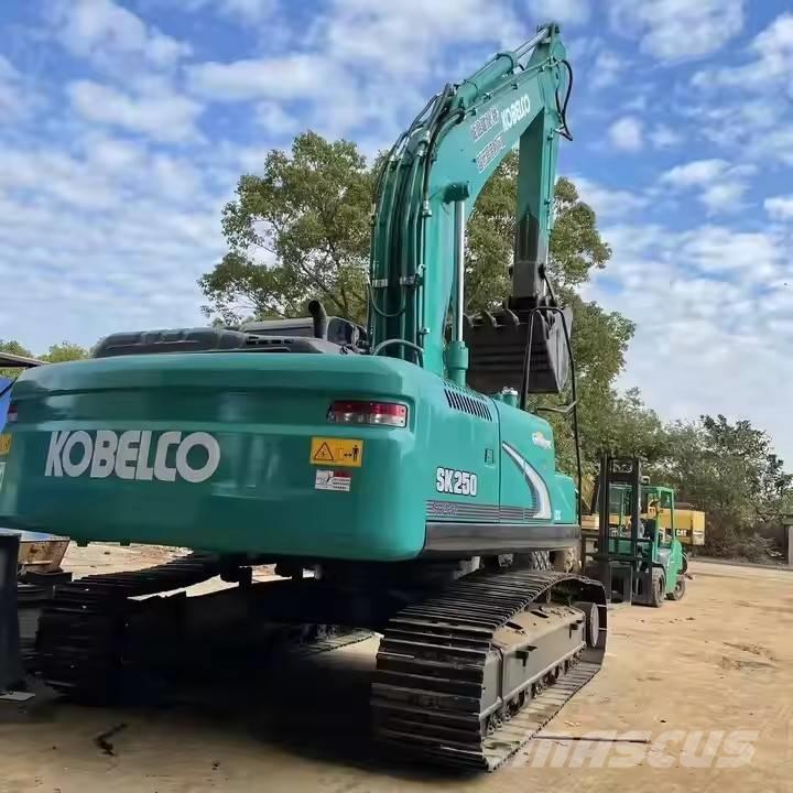 Kobelco SK 250 Bagri goseničarji