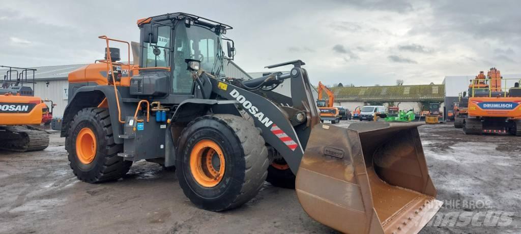 Doosan DL420-7 Kolesni nakladalci