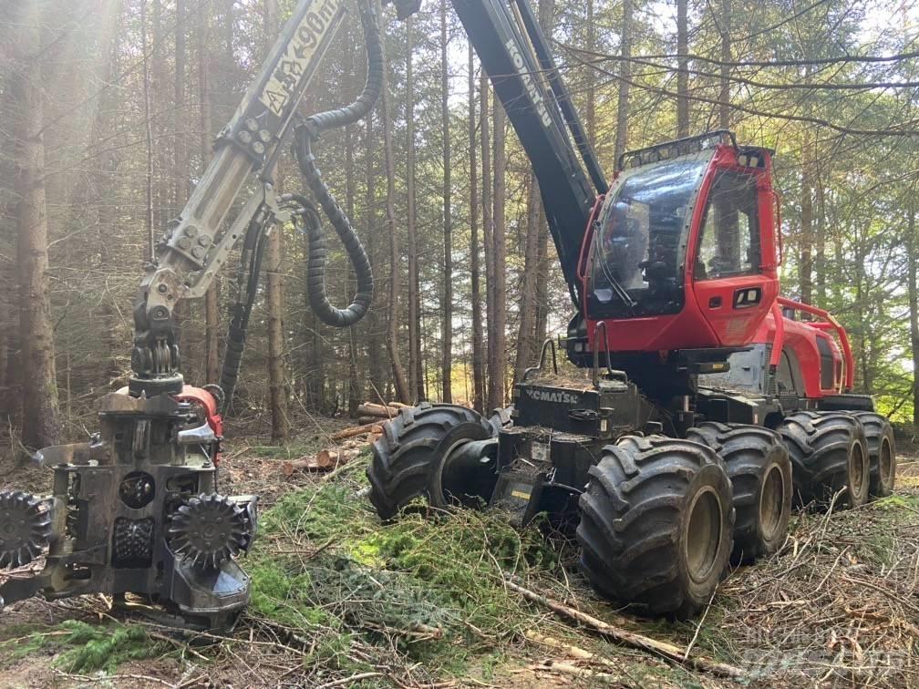 Komatsu 901XC Harvesterji