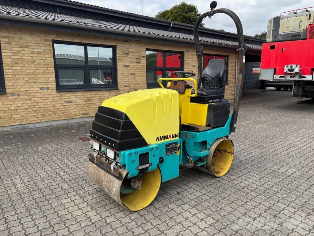 Ammann AV 12-2 Dvojni valjarji