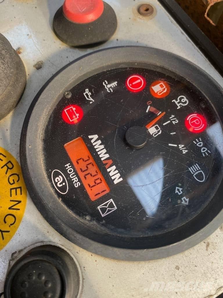 Ammann AV 12-2 Dvojni valjarji