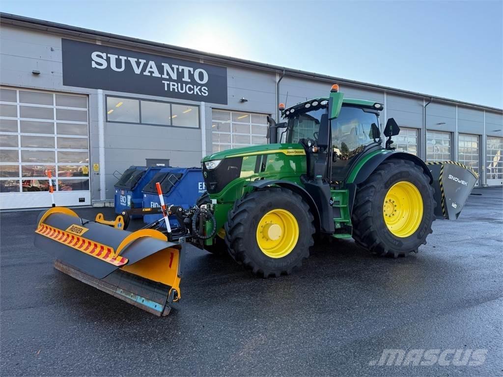 John Deere 6R 250 Traktorji