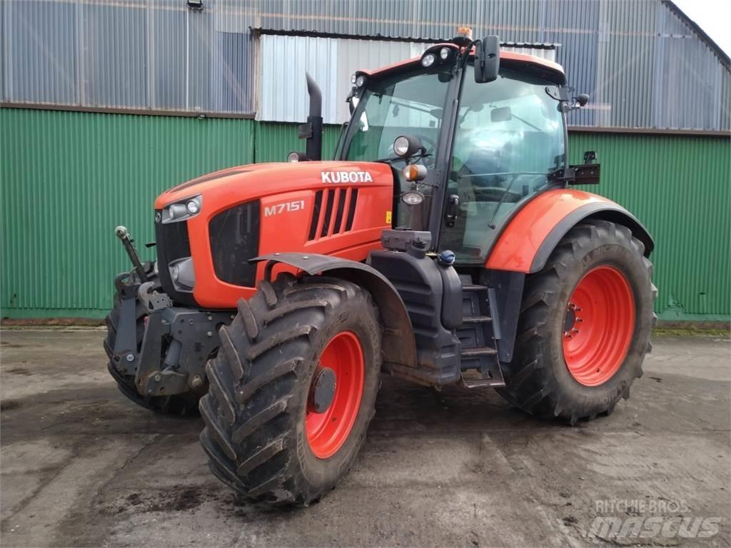 Kubota M7151 Traktorji