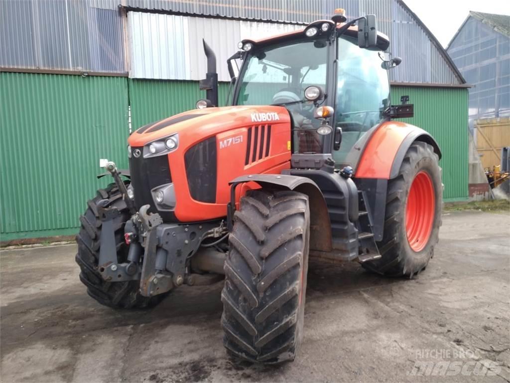 Kubota M7151 Traktorji
