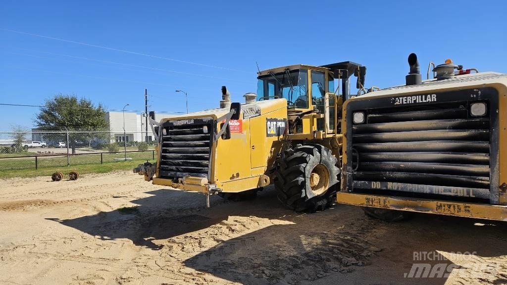 CAT RM 300 Stroji za recikliranje asfalta