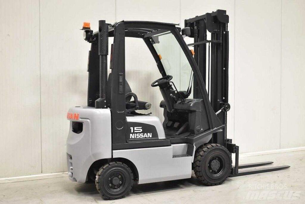 Nissan FD01A18Q Dizelski viličarji
