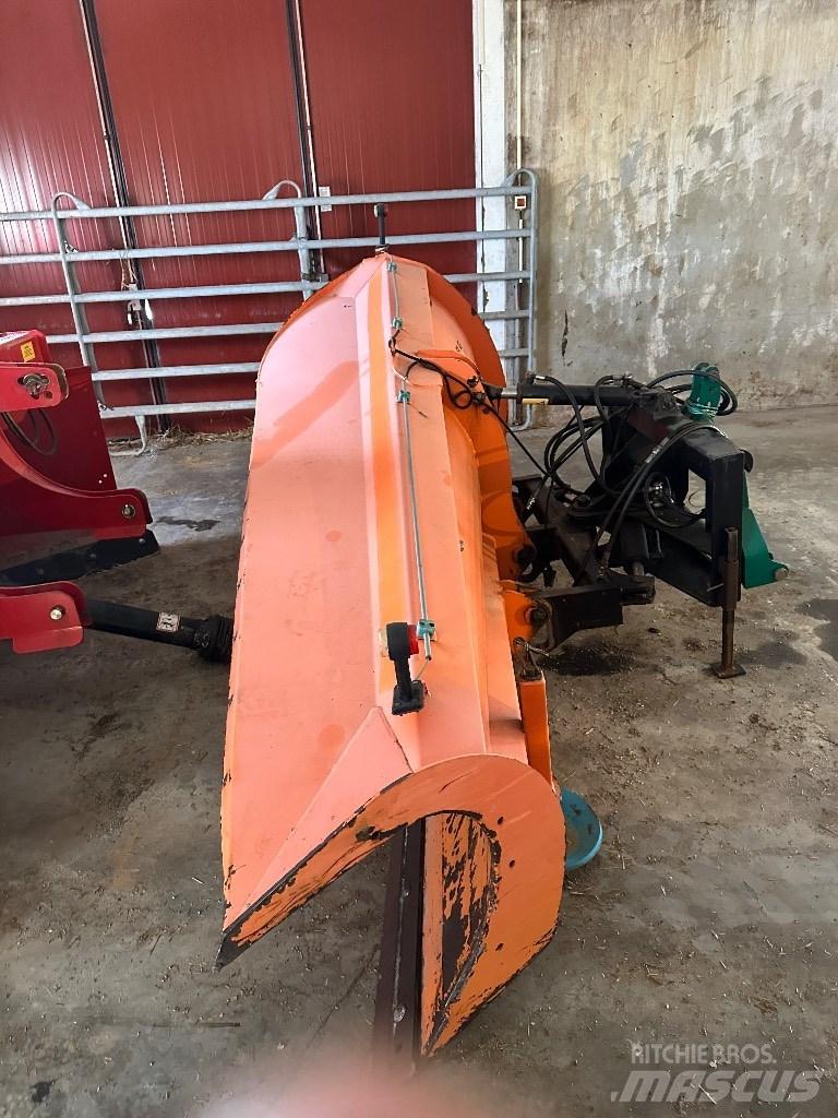 FMG AA 300 Snežne deske in plugi