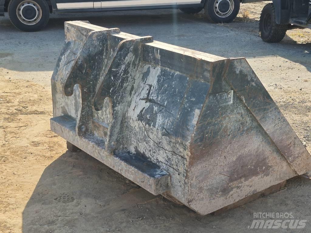 Xtreme XR1255 Teleskopski viličarji