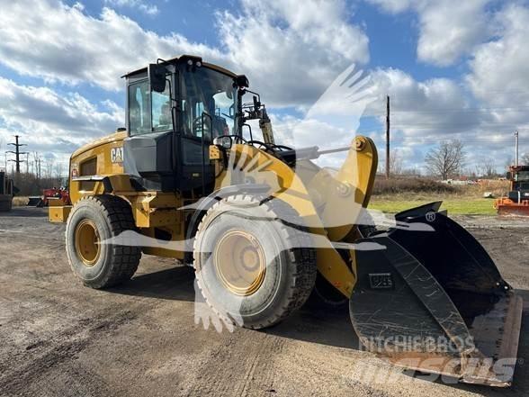 CAT 926M Kolesni nakladalci