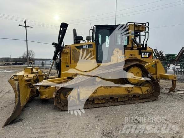 CAT D6T LGP Buldožerji goseničarji