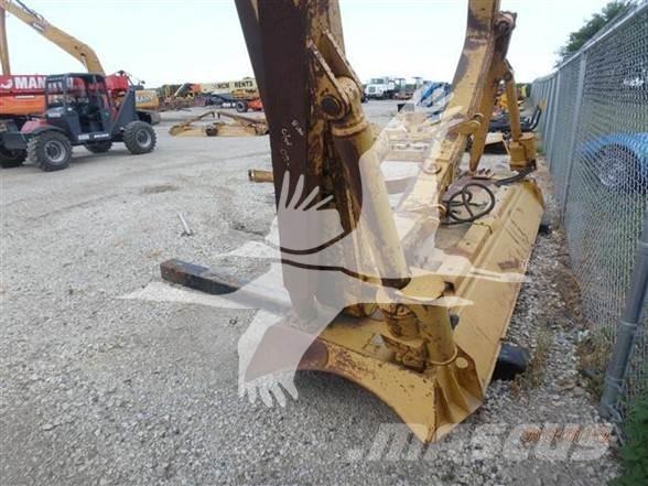  CZ A BLD D6TXW Žlice