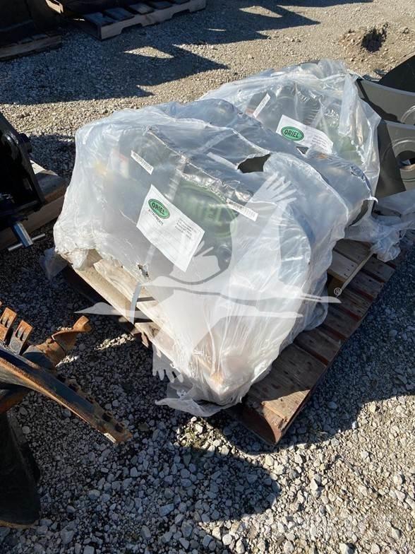  Fortress QC65B Žlice