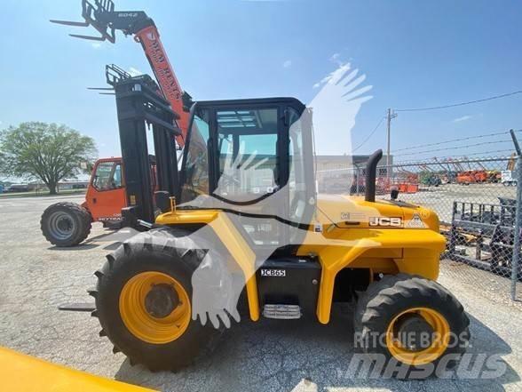 JCB 940 Terenski viličar