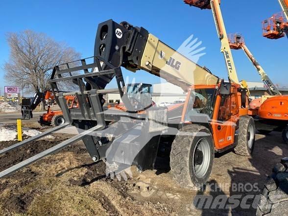 JLG 1255 Teleskopski viličarji