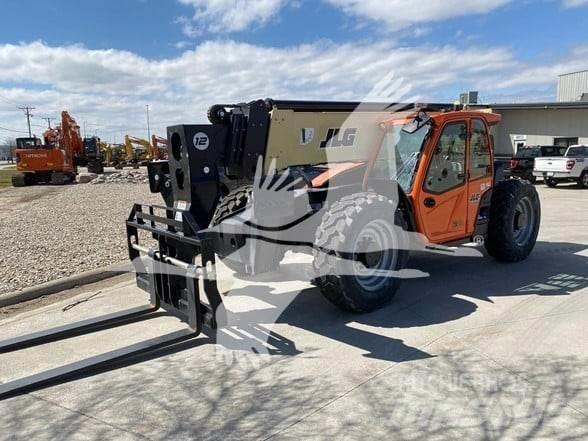 JLG 1255 Teleskopski viličarji
